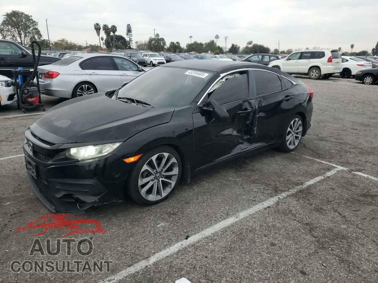 HONDA CIVIC 2017 - 2HGFC2F50HH516464