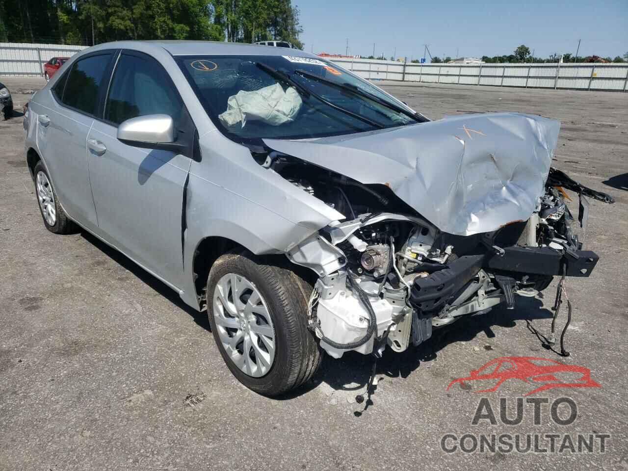 TOYOTA COROLLA 2018 - 5YFBURHEXJP849206