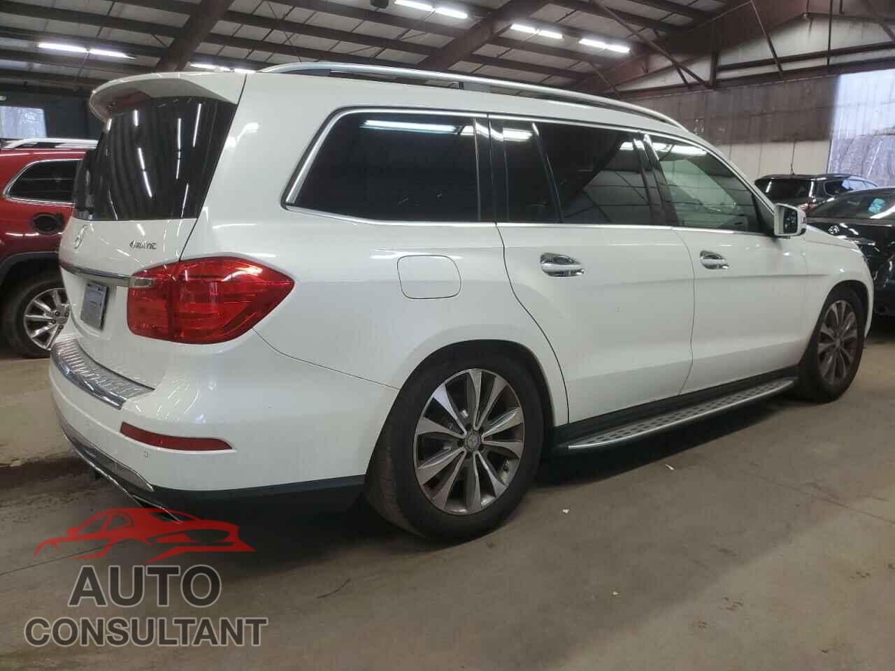 MERCEDES-BENZ GL-CLASS 2013 - 4JGDF7CE7DA267650