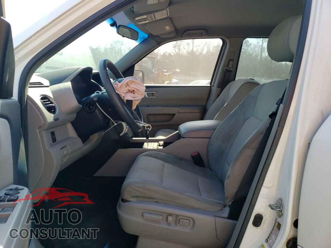 HONDA PILOT 2011 - 5FNYF3H41BB003388