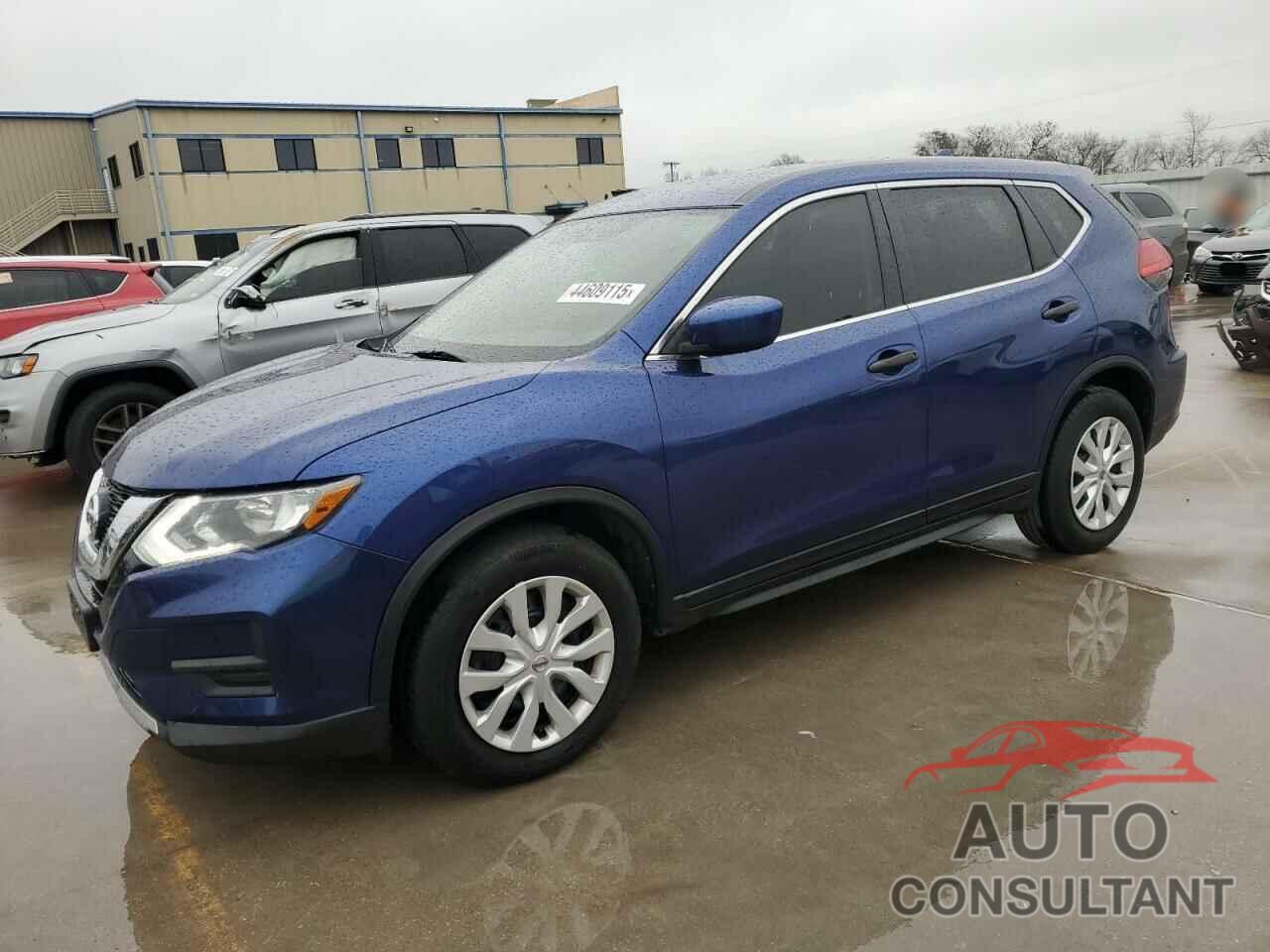 NISSAN ROGUE 2017 - KNMAT2MT3HP546905