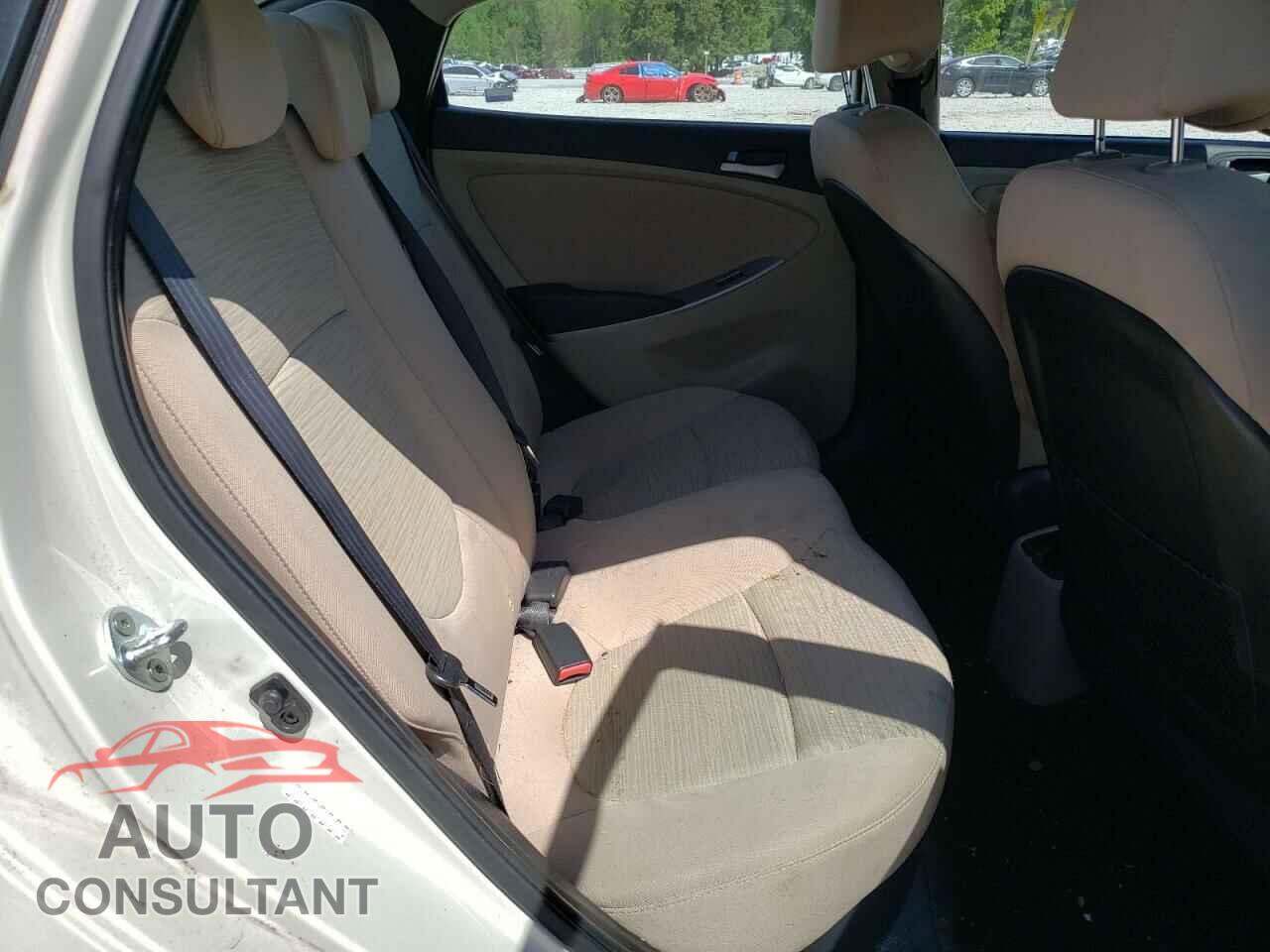HYUNDAI ACCENT 2016 - KMHCT4AE5GU124592