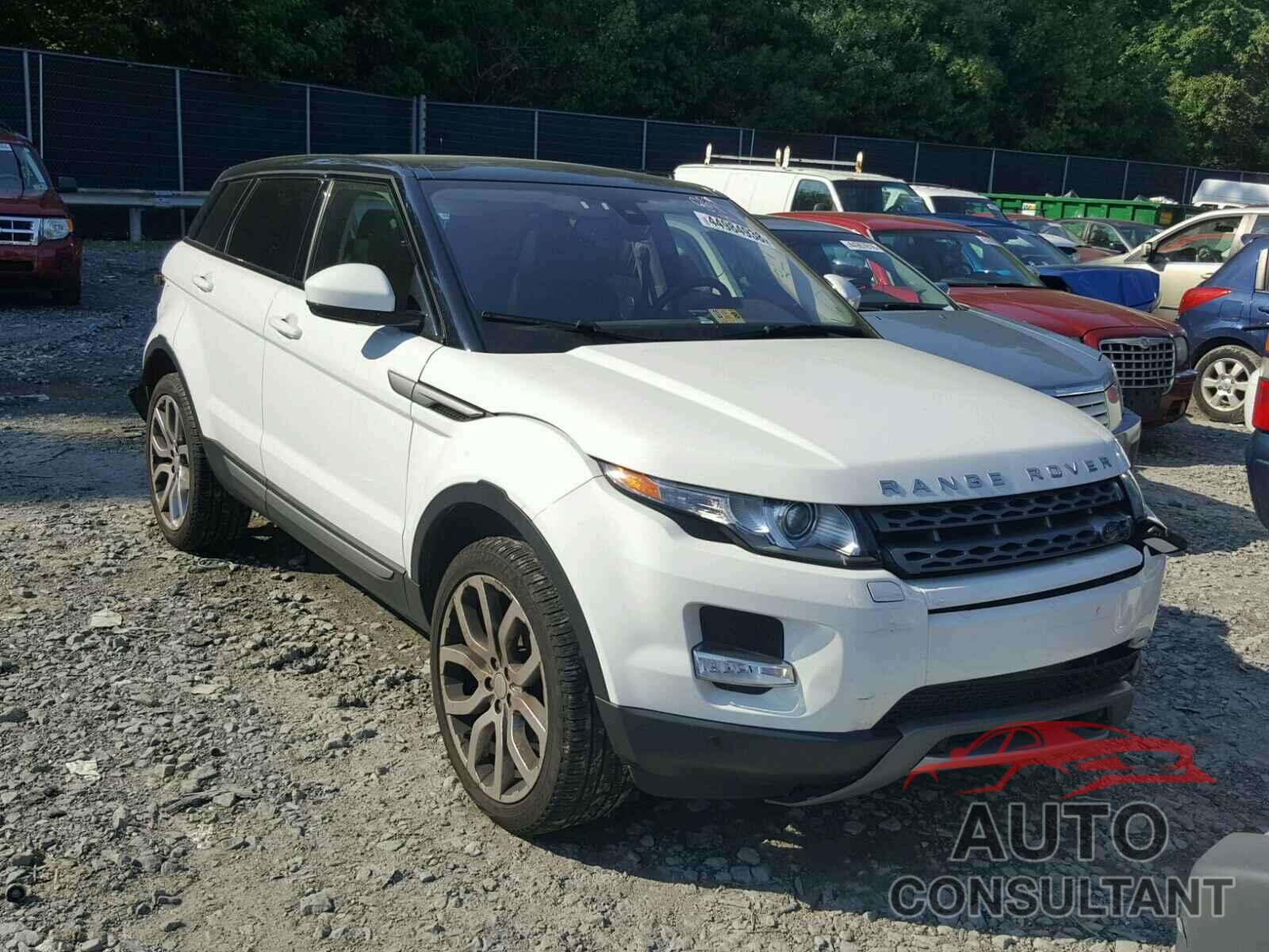 LAND ROVER RANGE ROVER EVOQUE PURE PLUS 2015 - SALVP2BG9FH018815