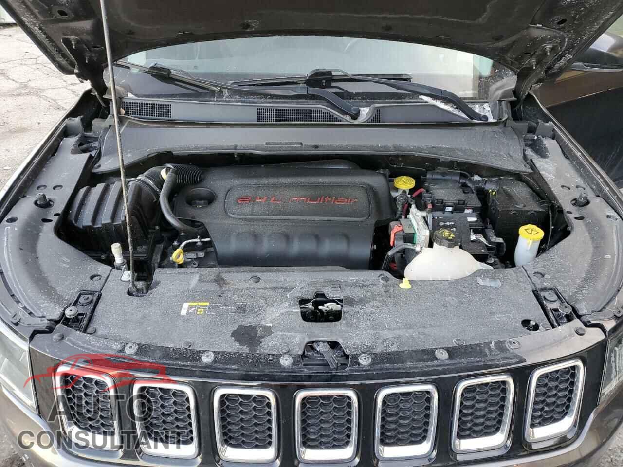 JEEP COMPASS 2018 - 3C4NJDCB2JT501595