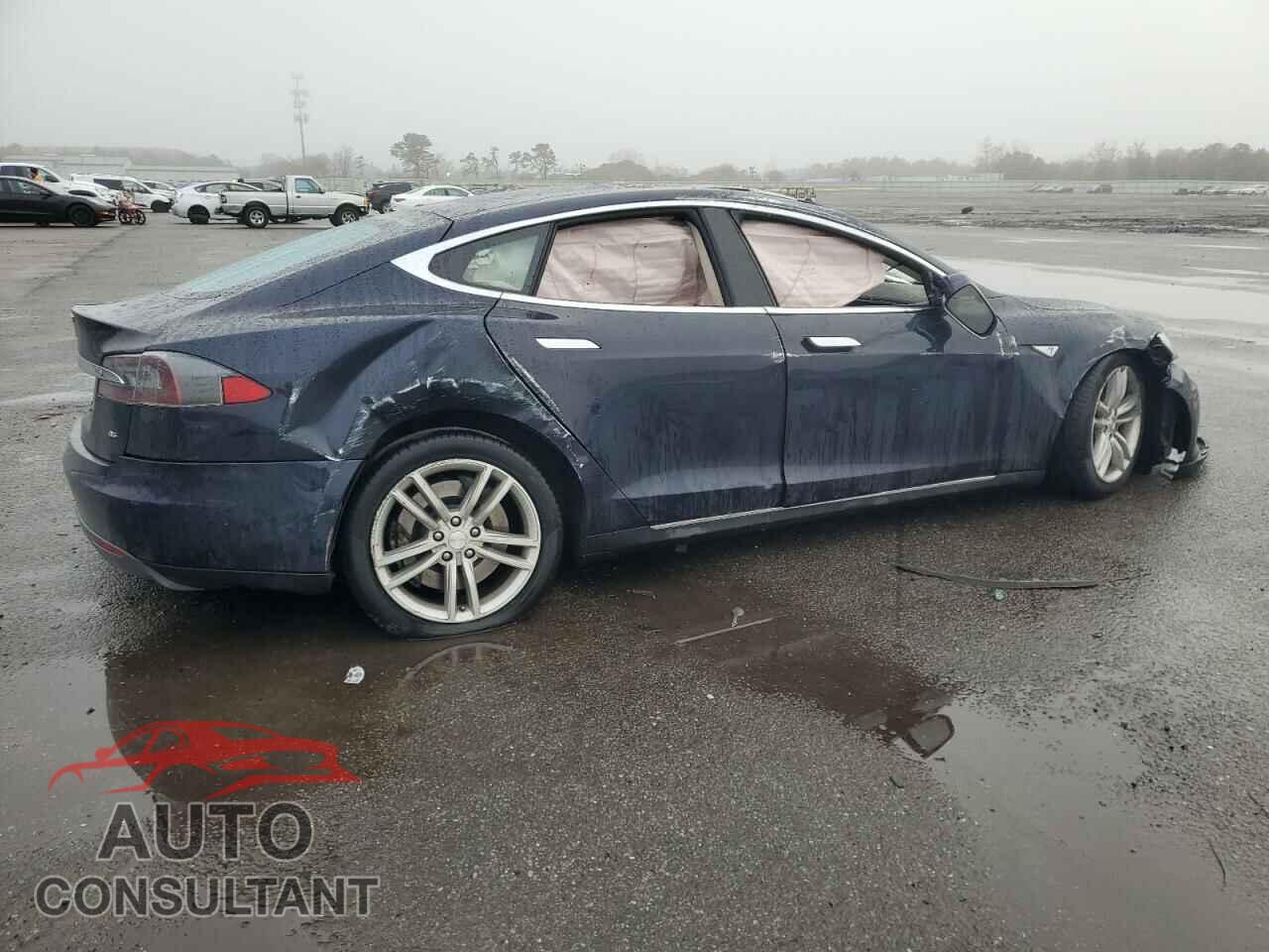 TESLA MODEL S 2014 - 5YJSA1H13EFP41812