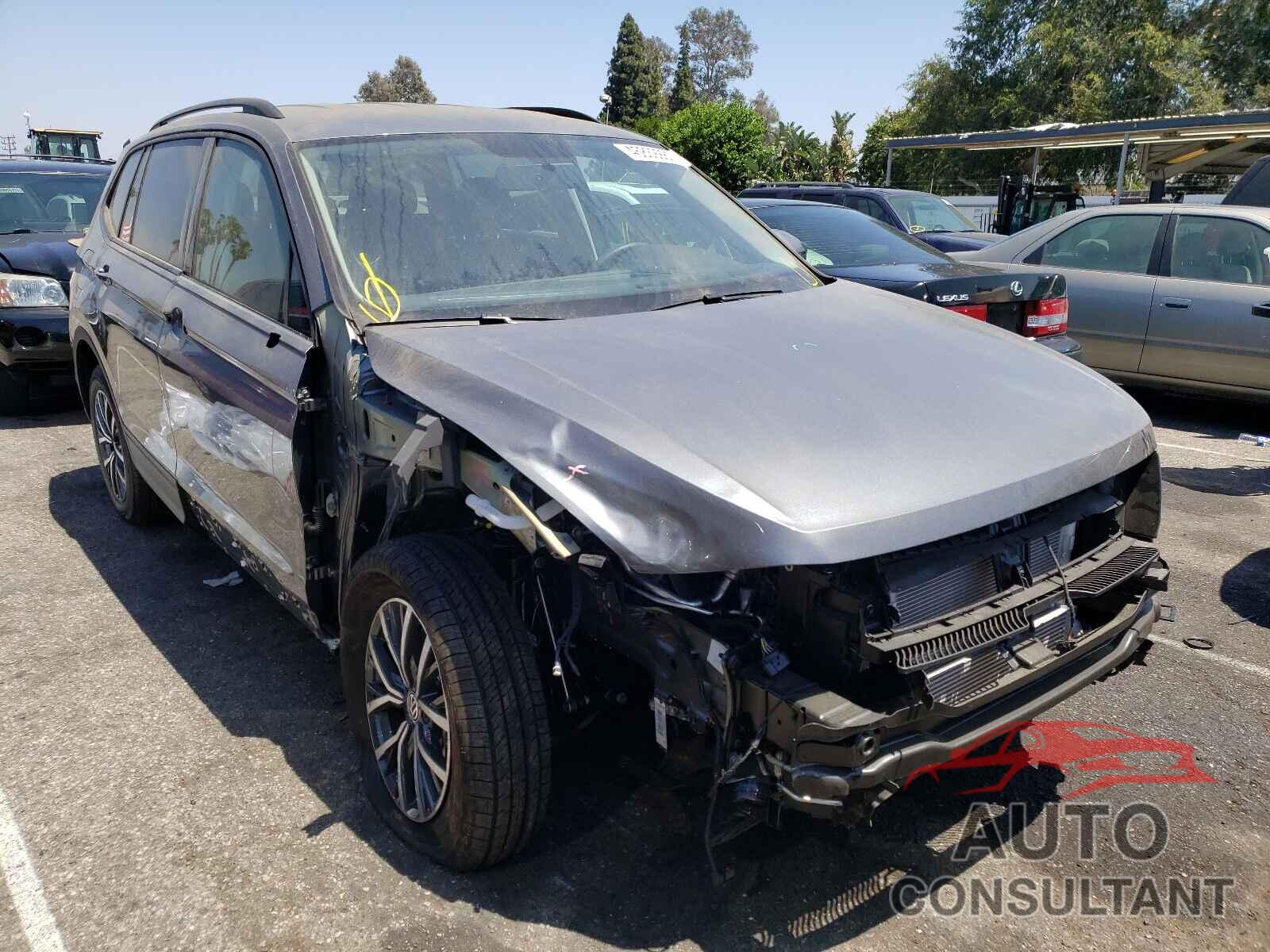 VOLKSWAGEN TIGUAN 2021 - 3VV1B7AX0MM045138