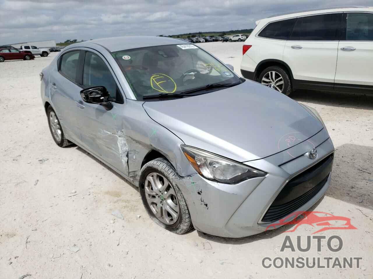 TOYOTA YARIS 2017 - 3MYDLBYV3HY171512