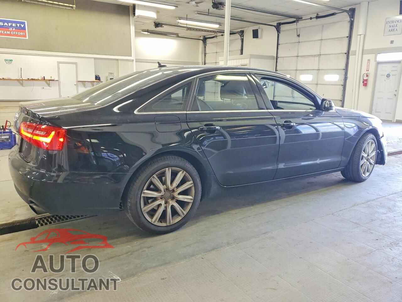 AUDI A6 2013 - WAUGFAFC0DN076022