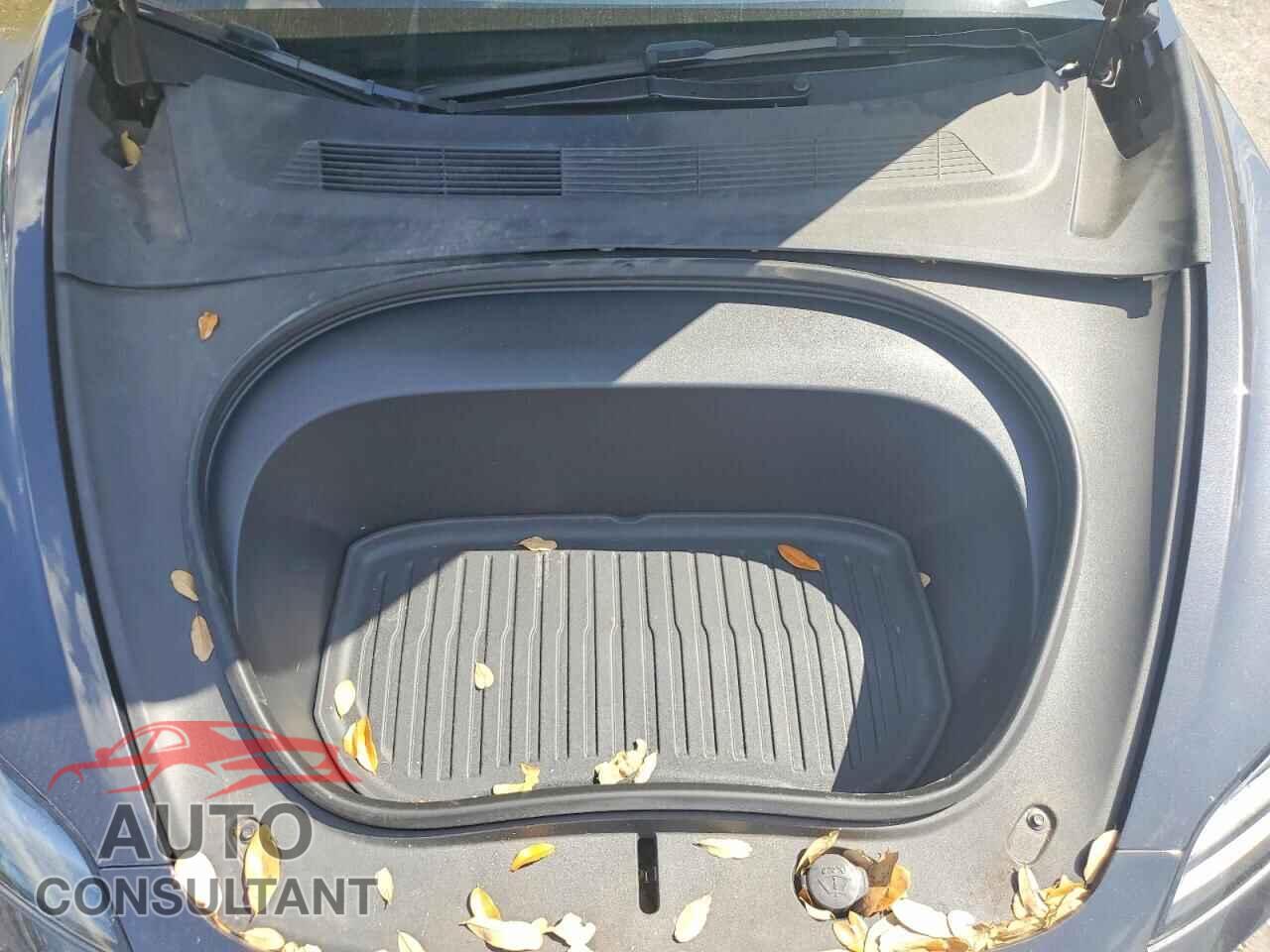 TESLA MODEL 3 2025 - 5YJ3E1EA0SF912962