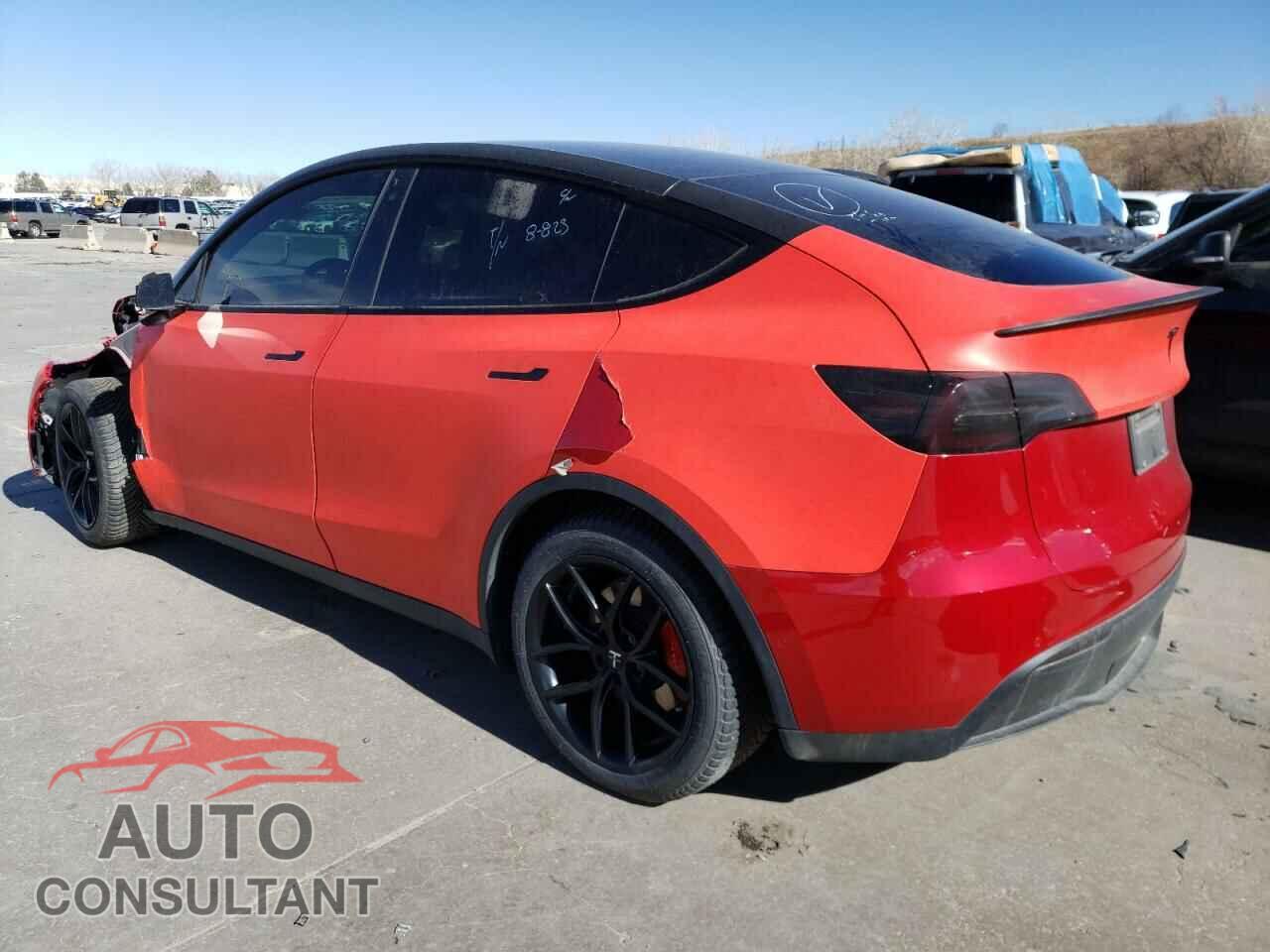 TESLA MODEL Y 2020 - 5YJYGDEF7LF024238