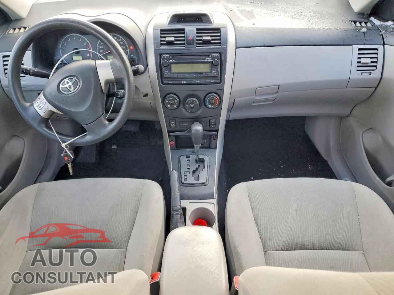 TOYOTA COROLLA 2013 - 2T1BU4EEXDC065877