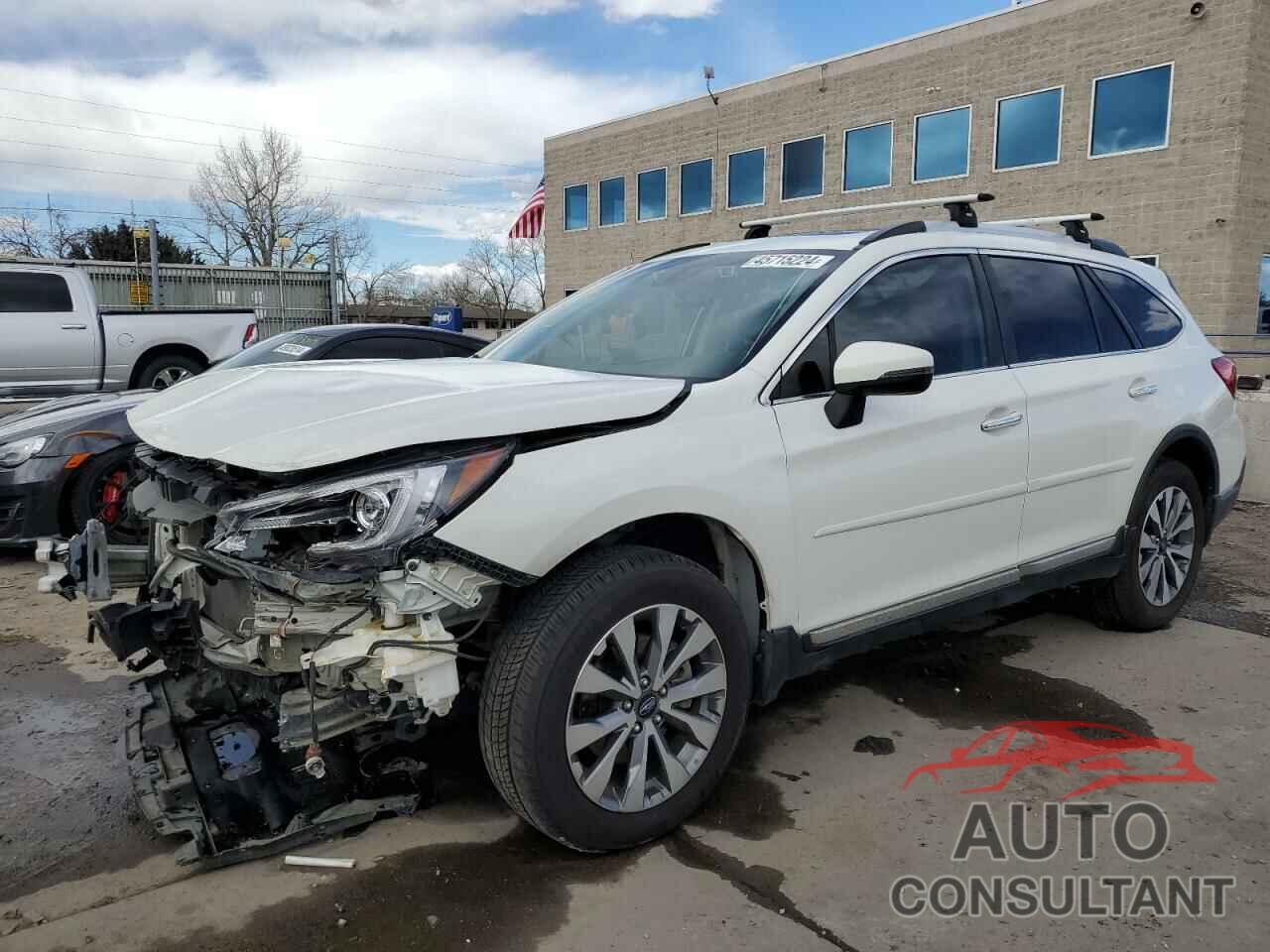 SUBARU OUTBACK 2018 - 4S4BSETC8J3228426