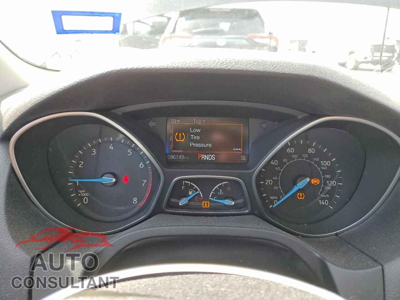 FORD FOCUS 2018 - 1FADP3FEXJL246416
