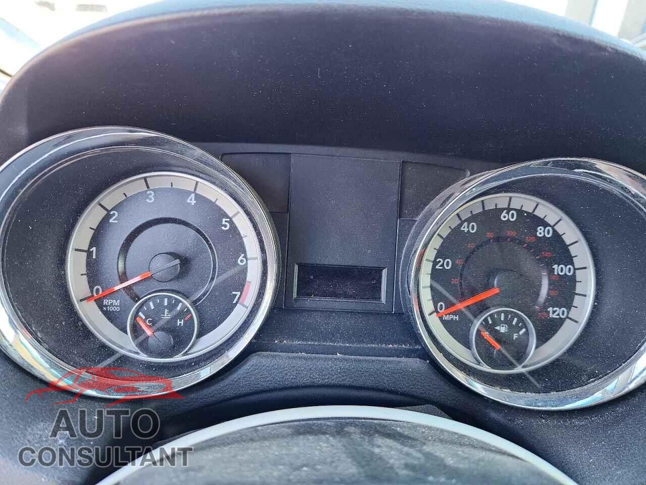 DODGE CARAVAN 2013 - 2C4RDGBG6DR757320