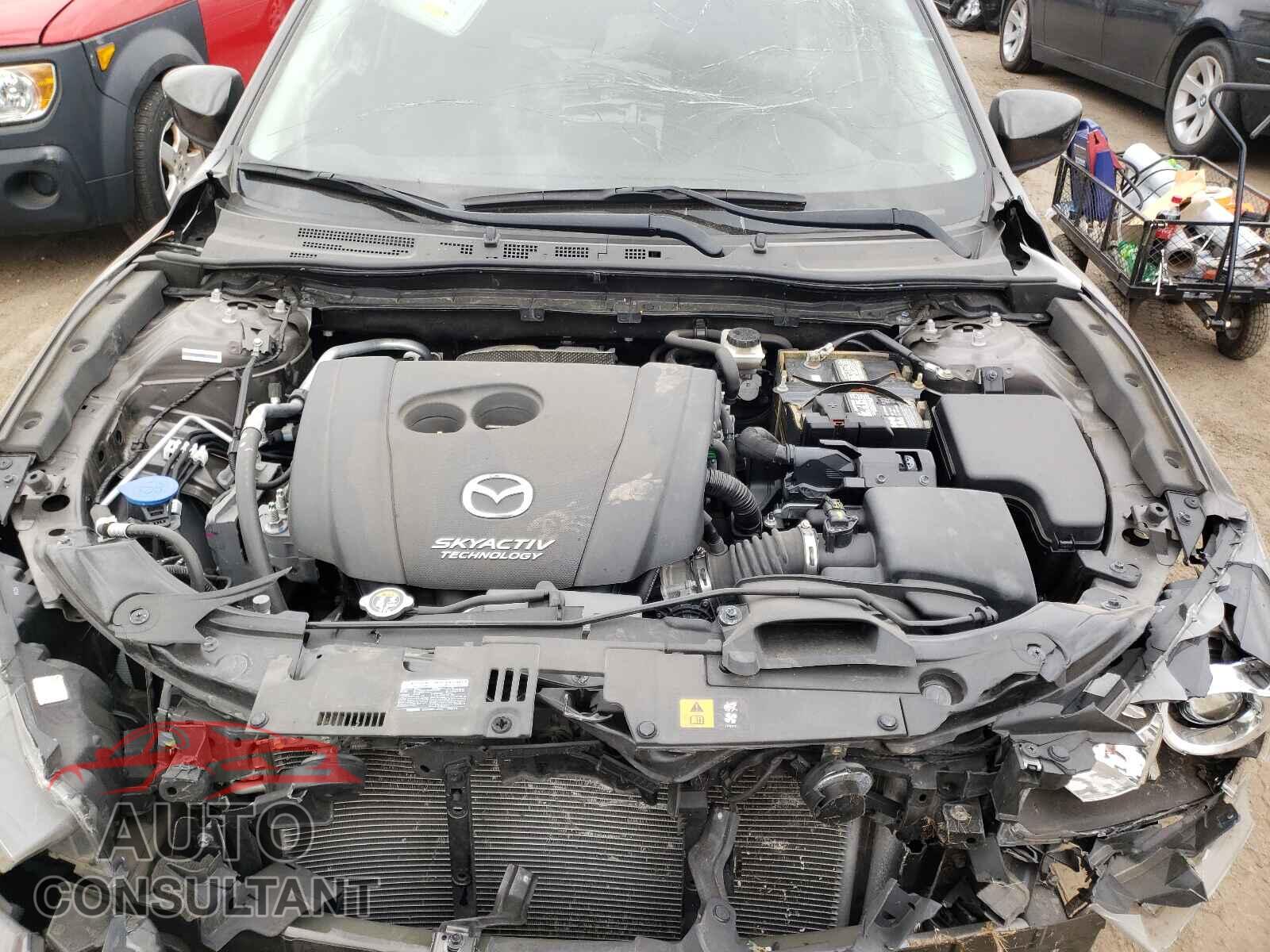 MAZDA 3 2017 - 3MZBN1K71HM103993