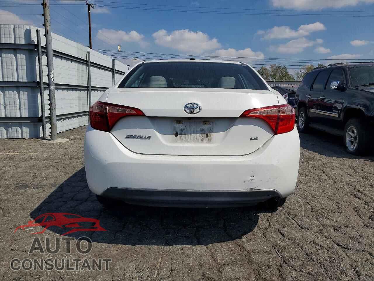 TOYOTA COROLLA 2017 - 5YFBURHEXHP668584