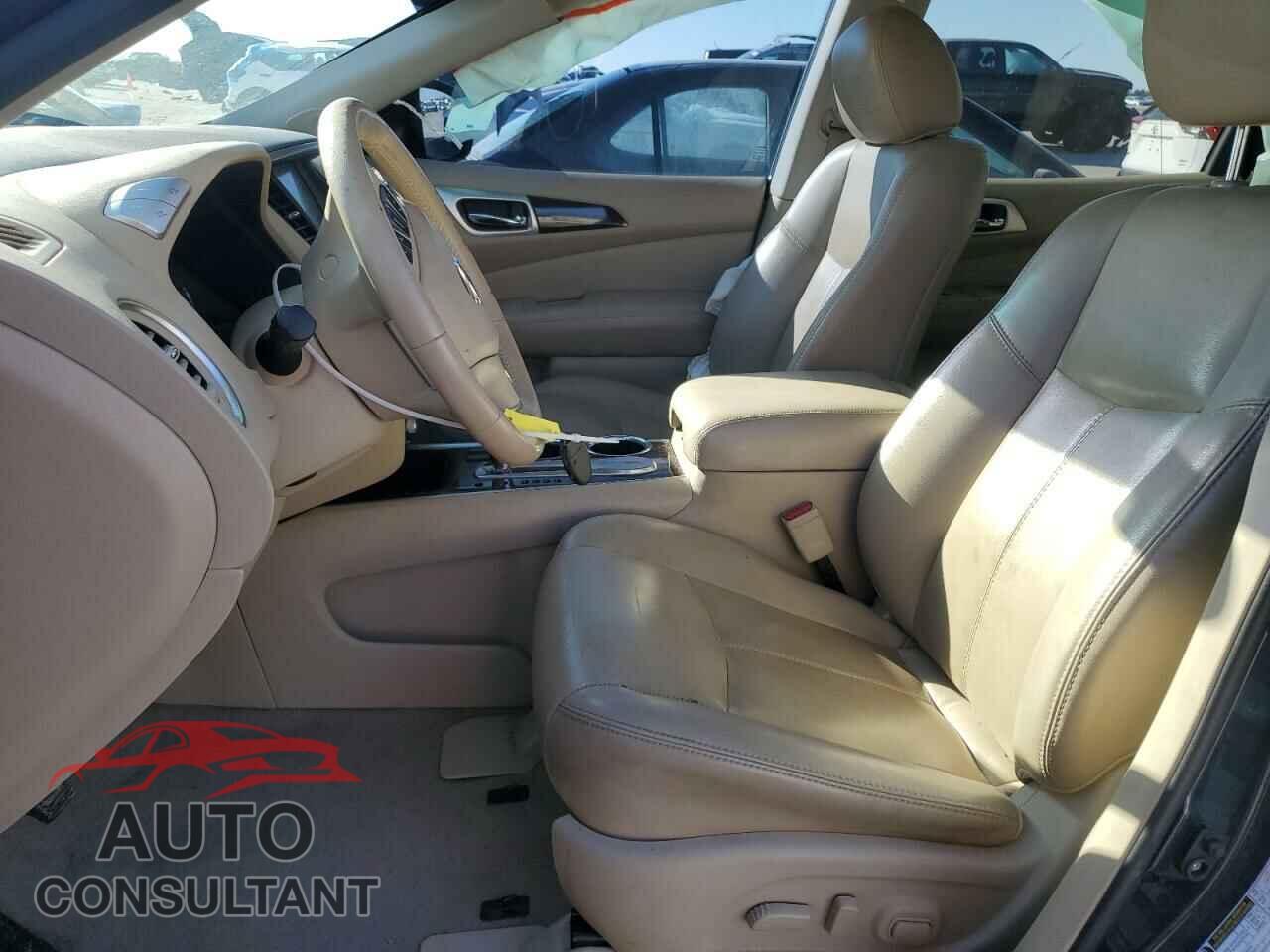 NISSAN PATHFINDER 2015 - 5N1AR2MN5FC701244