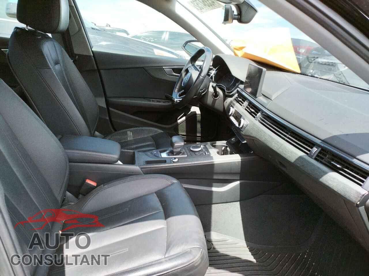 AUDI A4 2018 - WAUKMAF45JA038524