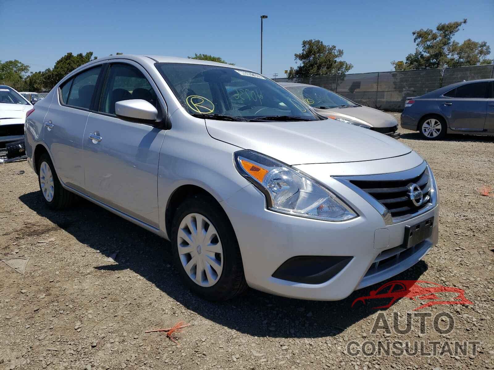 NISSAN VERSA 2019 - 3N1CN7AP8KL866850