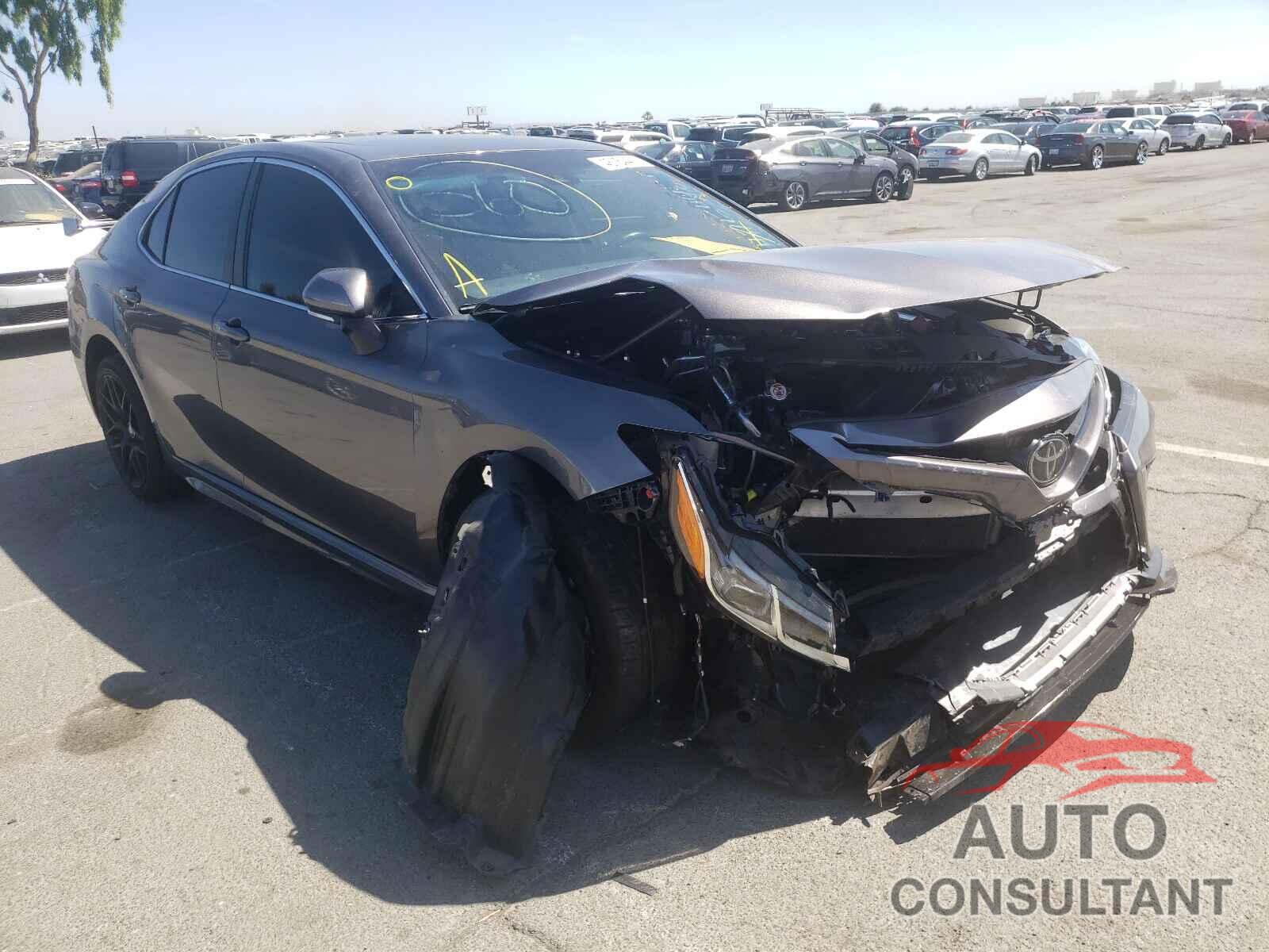TOYOTA CAMRY 2019 - 4T1B11HKXKU764415