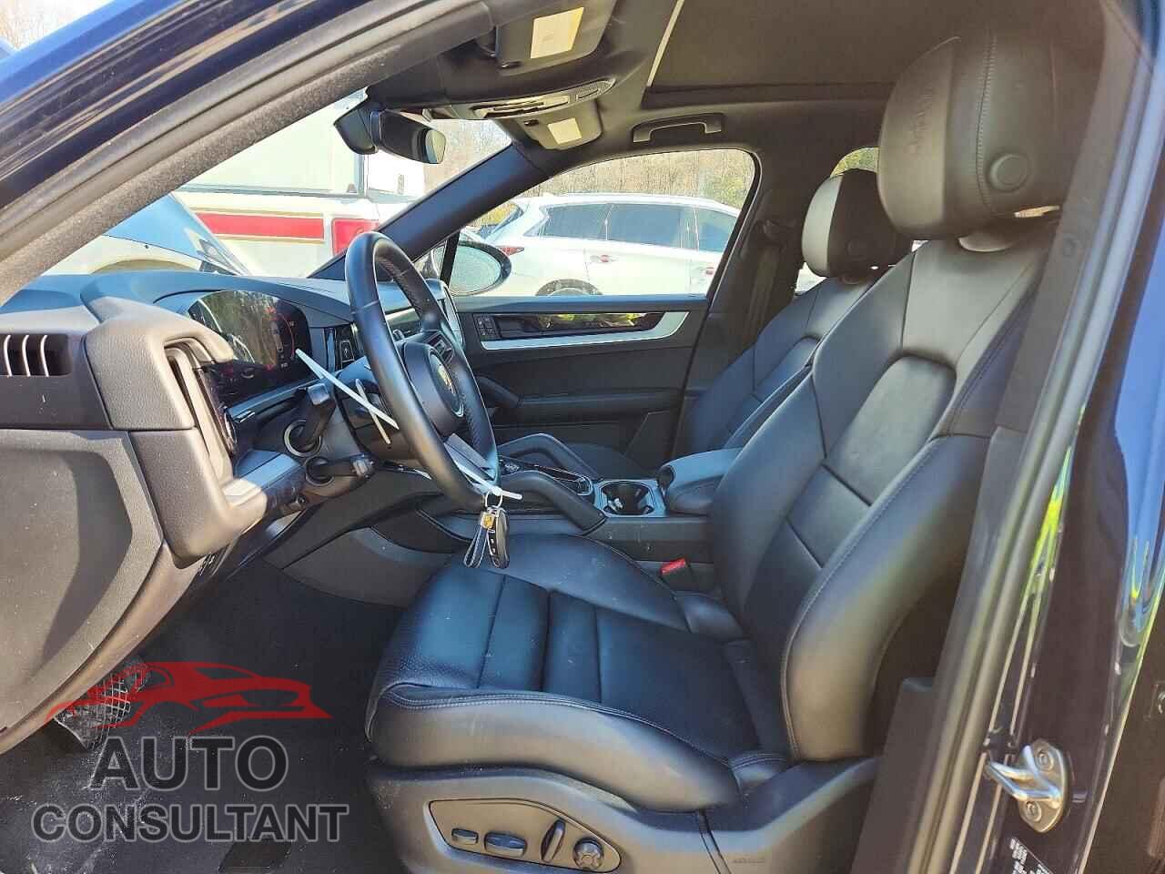 PORSCHE CAYENNE 2024 - WP1AA2AY8RDA01631