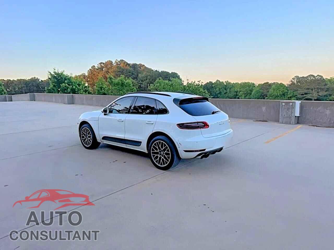 PORSCHE MACAN 2015 - WP1AB2A54FLB65950