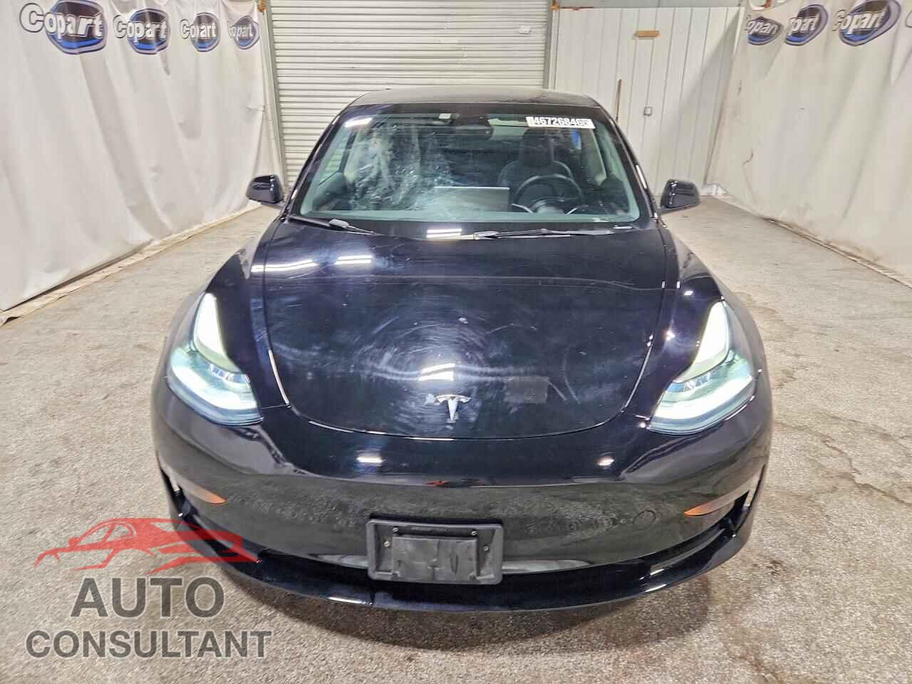 TESLA MODEL 3 2023 - 5YJ3E1EA0PF450247