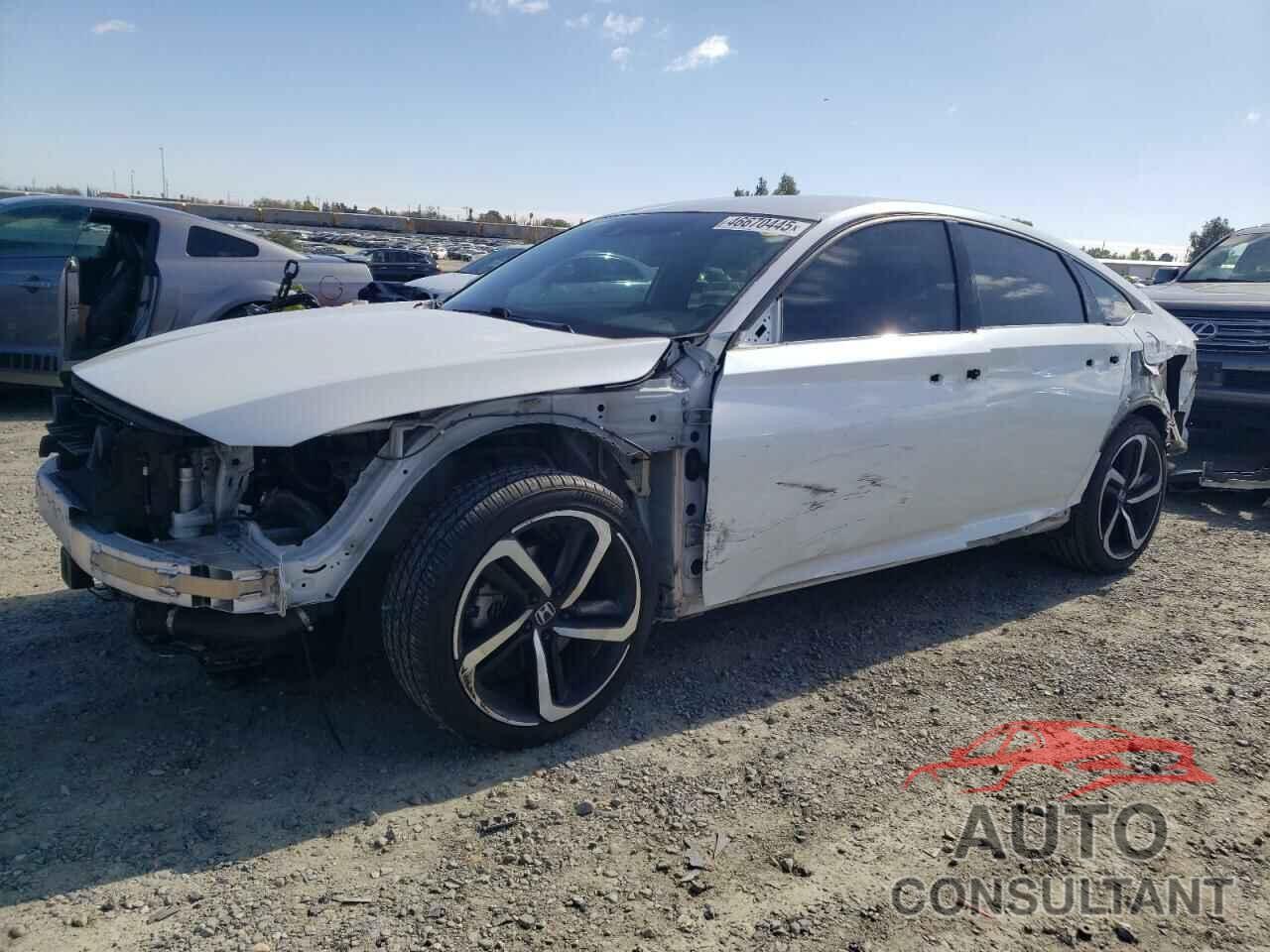 HONDA ACCORD 2018 - 1HGCV1F33JA257575