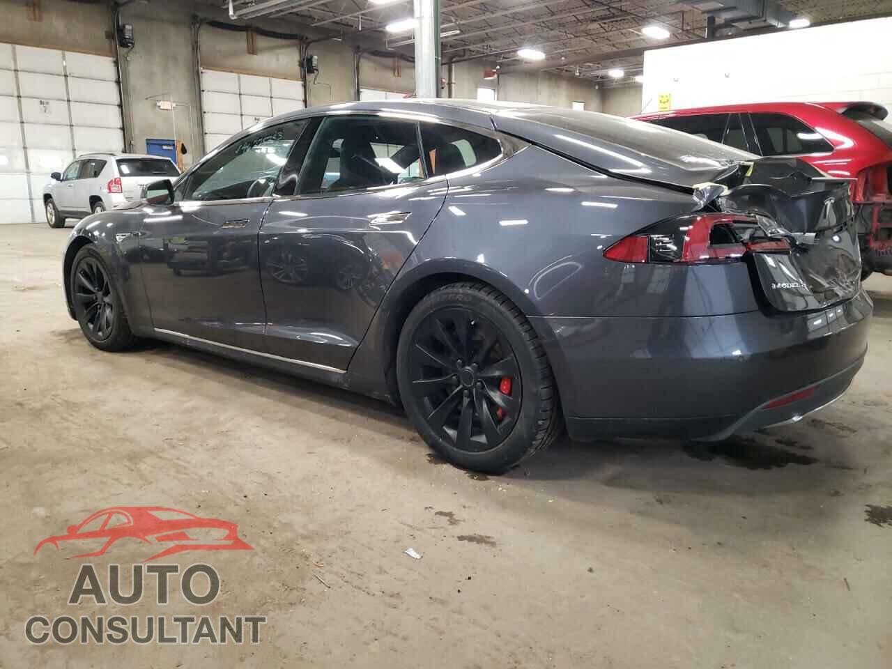 TESLA MODEL S 2015 - 5YJSA1E43FF109506