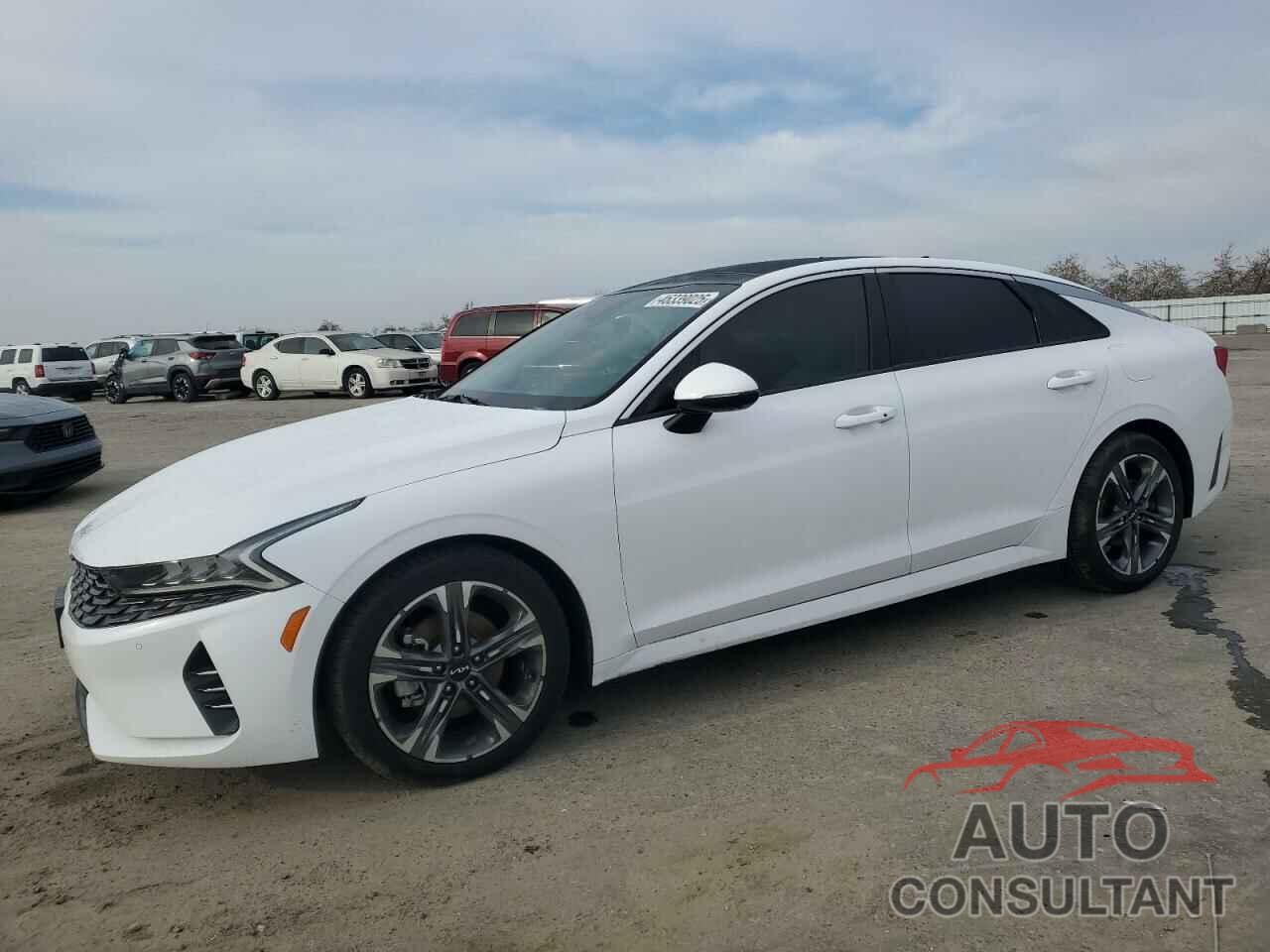 KIA K5 2022 - 5XXG34J23NG111841
