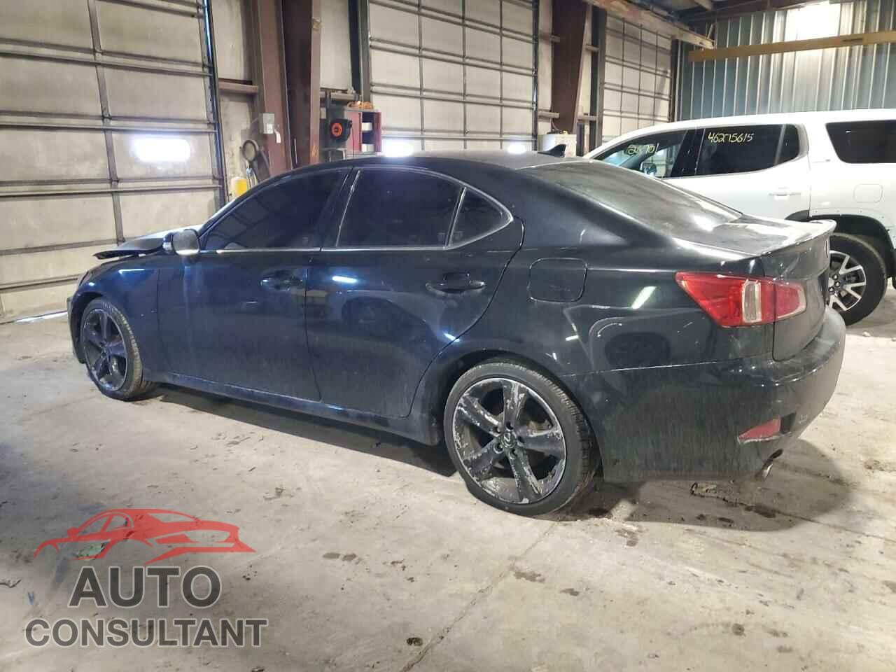 LEXUS IS 2011 - JTHBF5C22B5148656