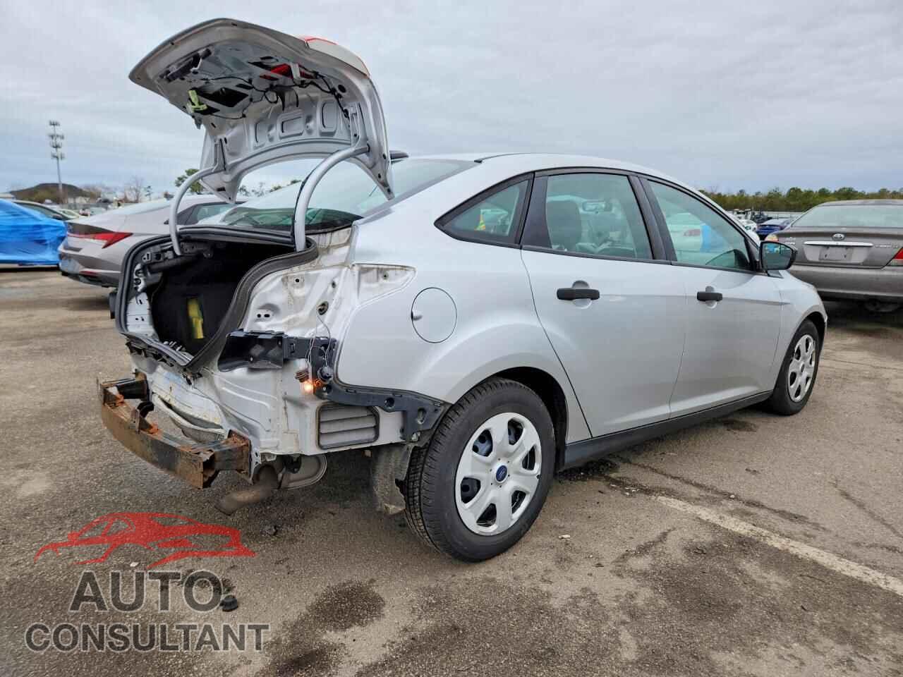 FORD FOCUS 2013 - 1FADP3E20DL314475