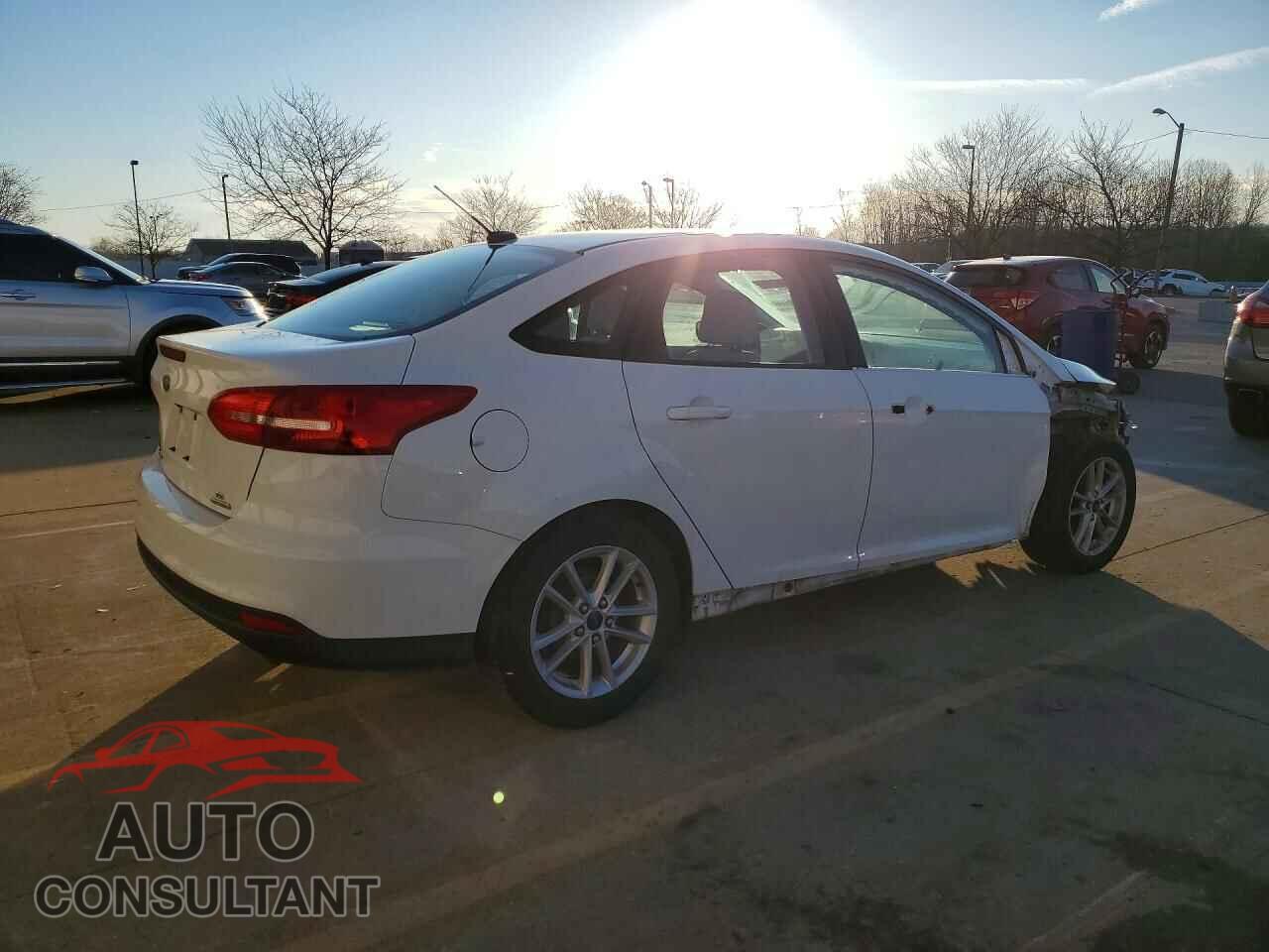FORD FOCUS 2015 - 1FADP3F24FL250314