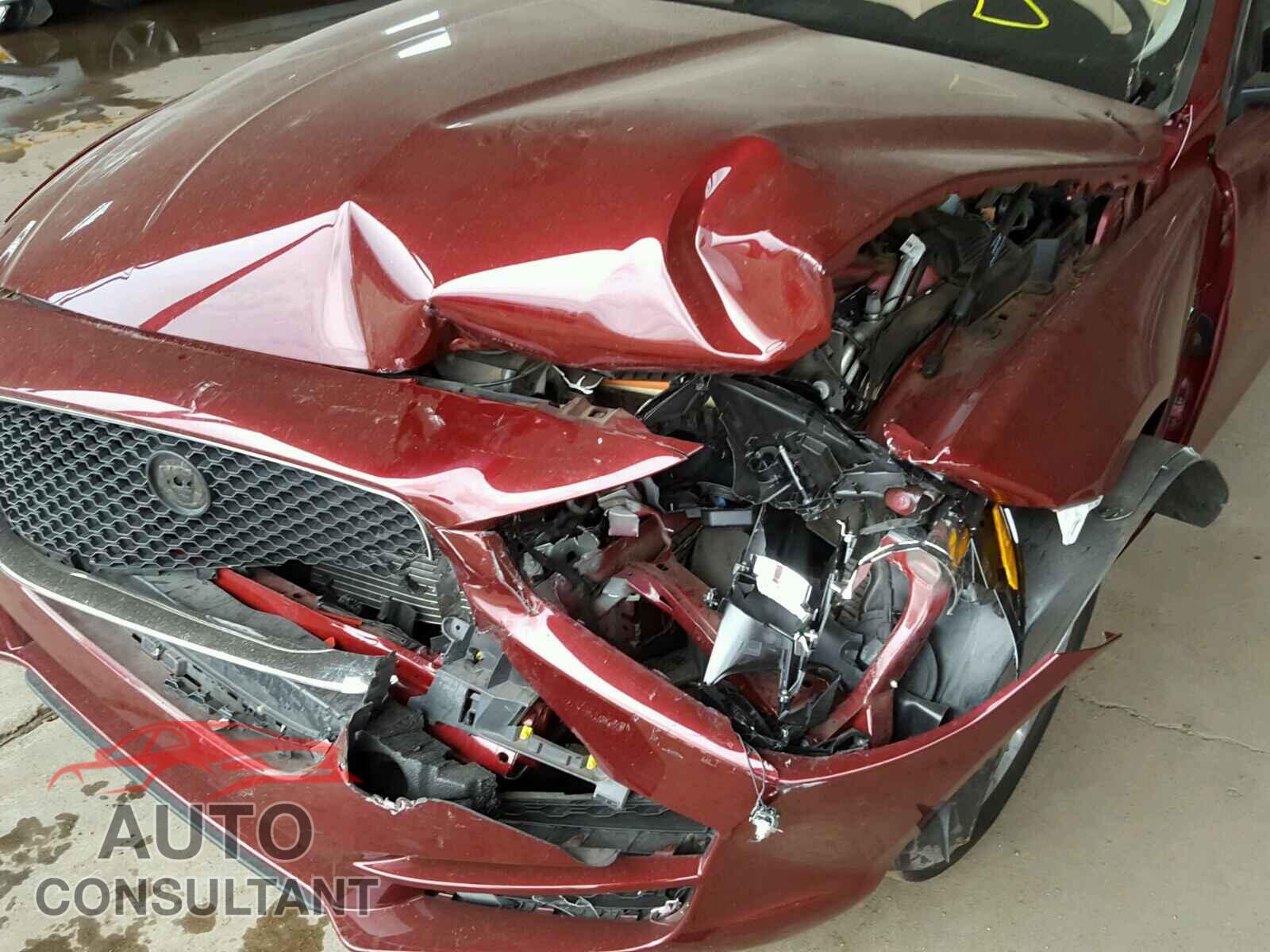 JAGUAR XE 2017 - SAJAR4BG4HA972767