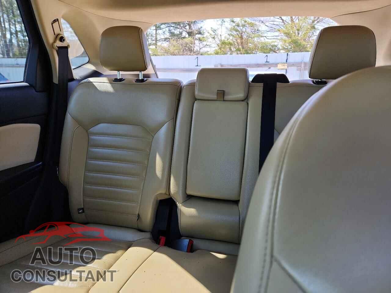 FORD EDGE 2017 - 2FMPK4J84HBB76236