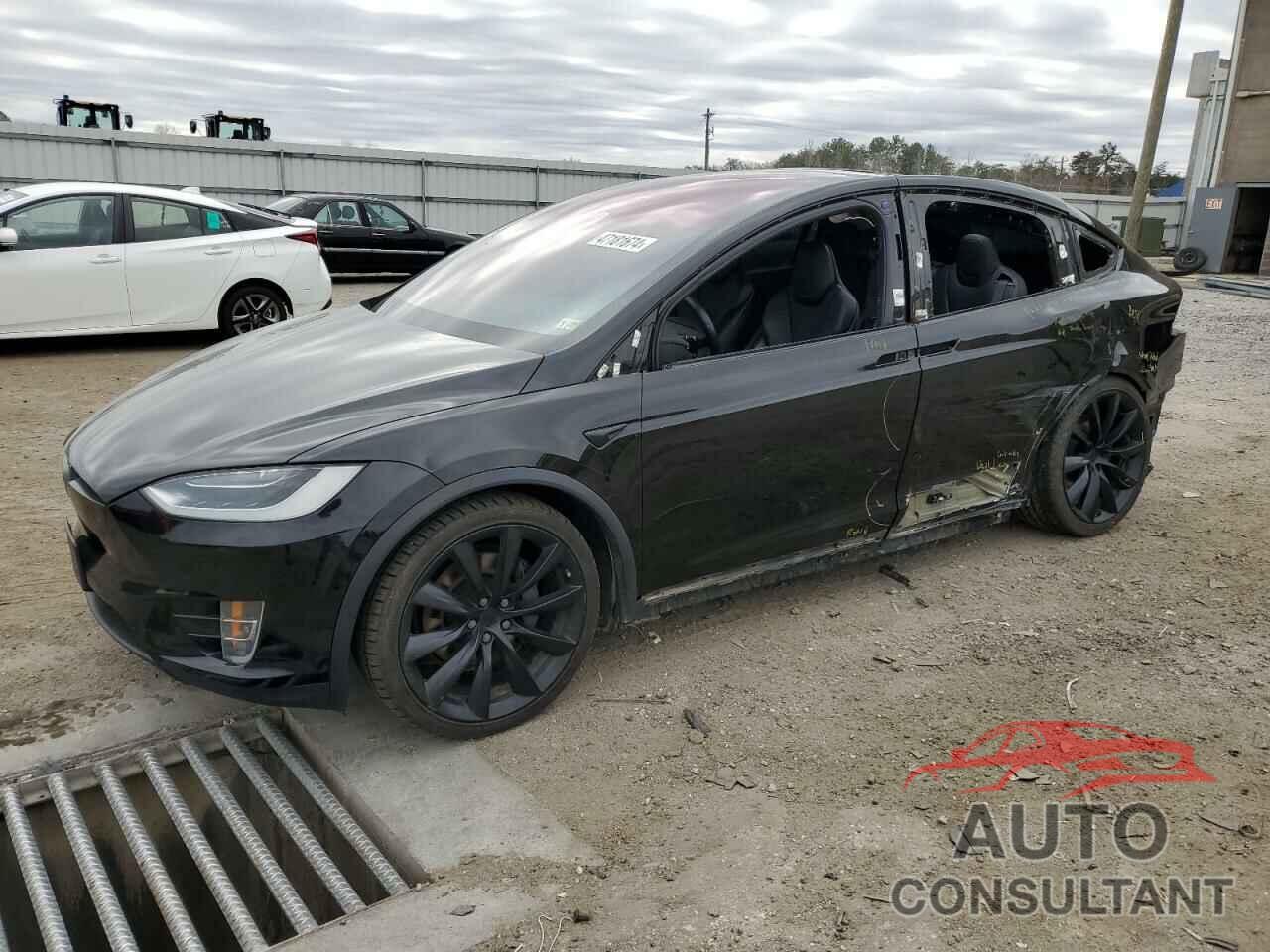 TESLA MODEL X 2018 - 5YJXCDE26JF102154