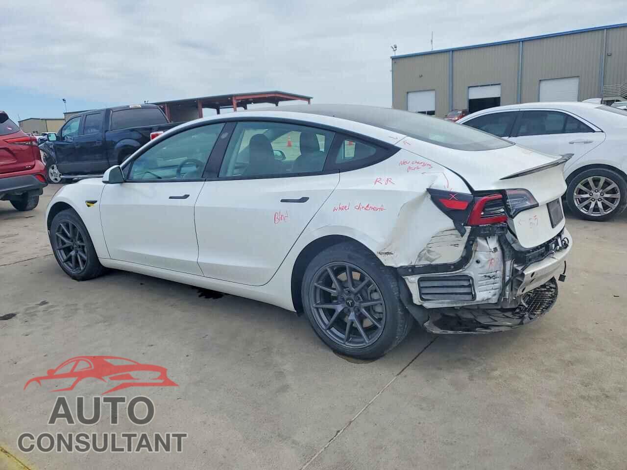 TESLA MODEL 3 2021 - 5YJ3E1EA4MF048081