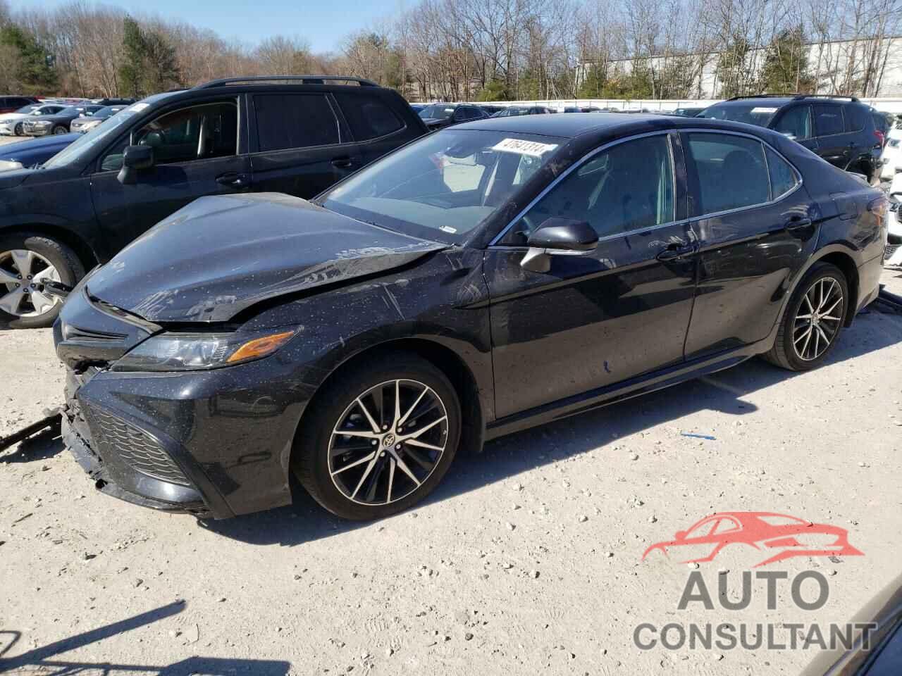 TOYOTA CAMRY 2023 - 4T1G11AK2PU810438