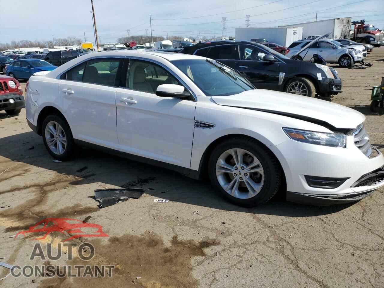 FORD TAURUS 2017 - 1FAHP2H82HG142993