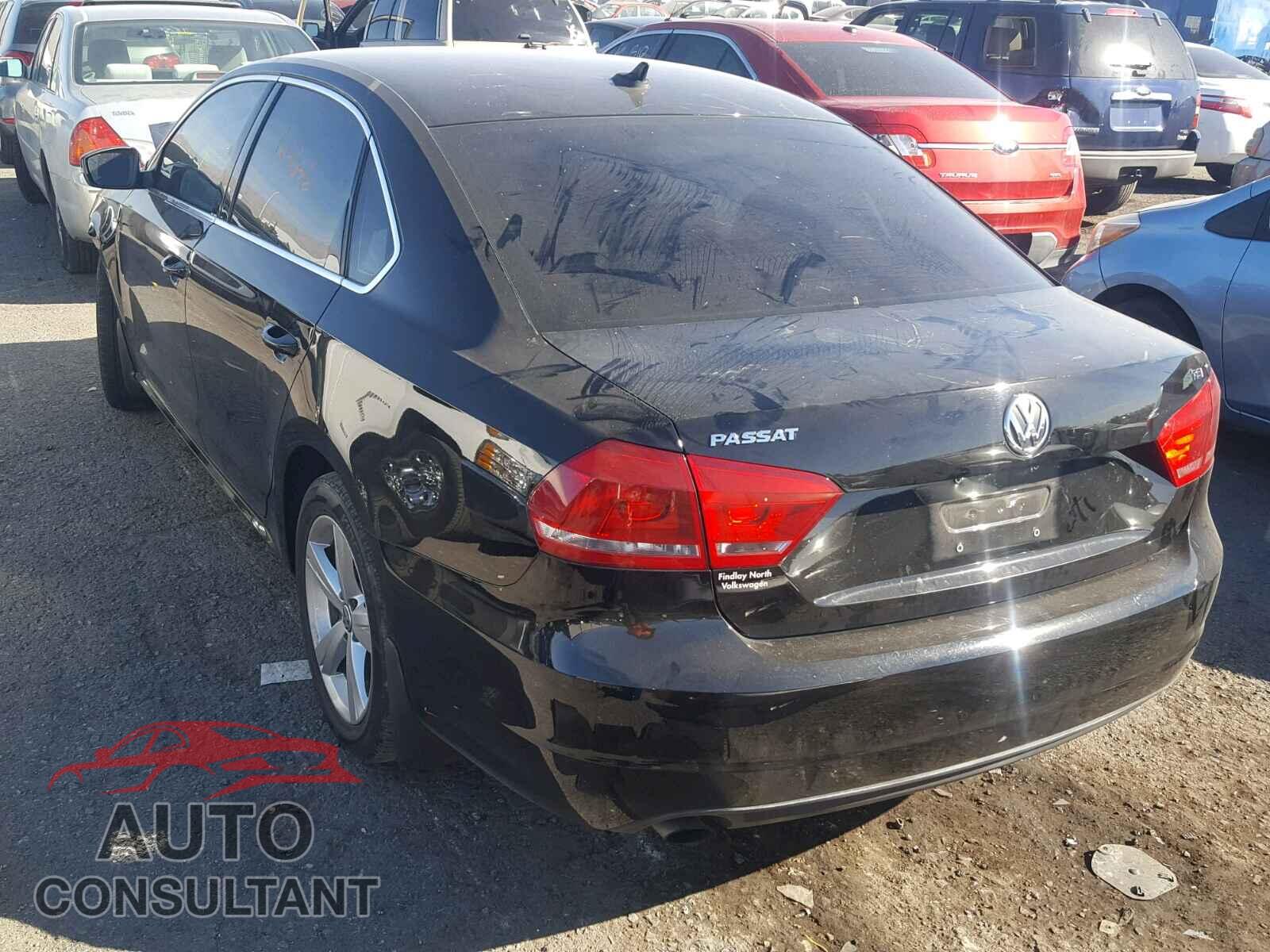 VOLKSWAGEN PASSAT 2015 - 1VWAT7A32FC115409