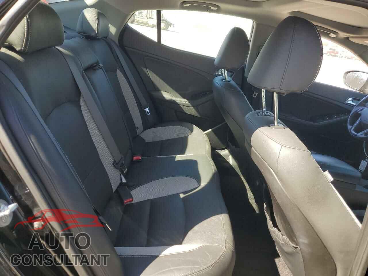 KIA OPTIMA 2012 - 5XXGR4A65CG049602