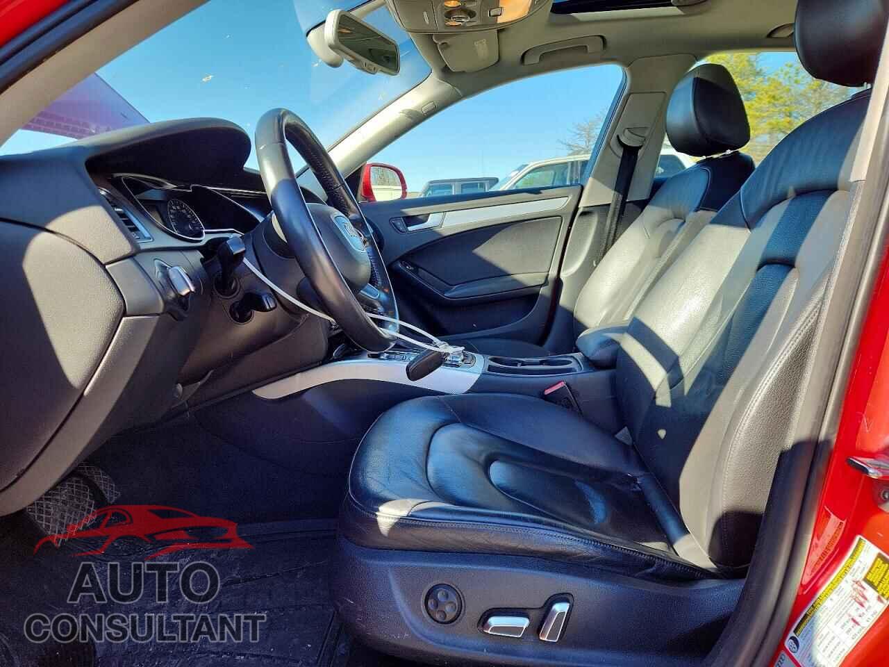 AUDI A4 2013 - WAUFFAFL7DA181451