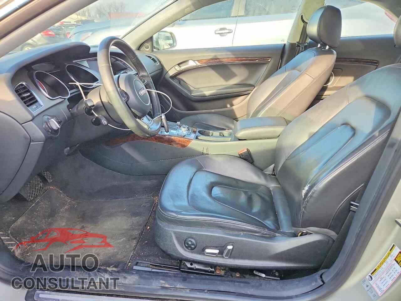 AUDI A5 2013 - WAULFAFRXDA040624