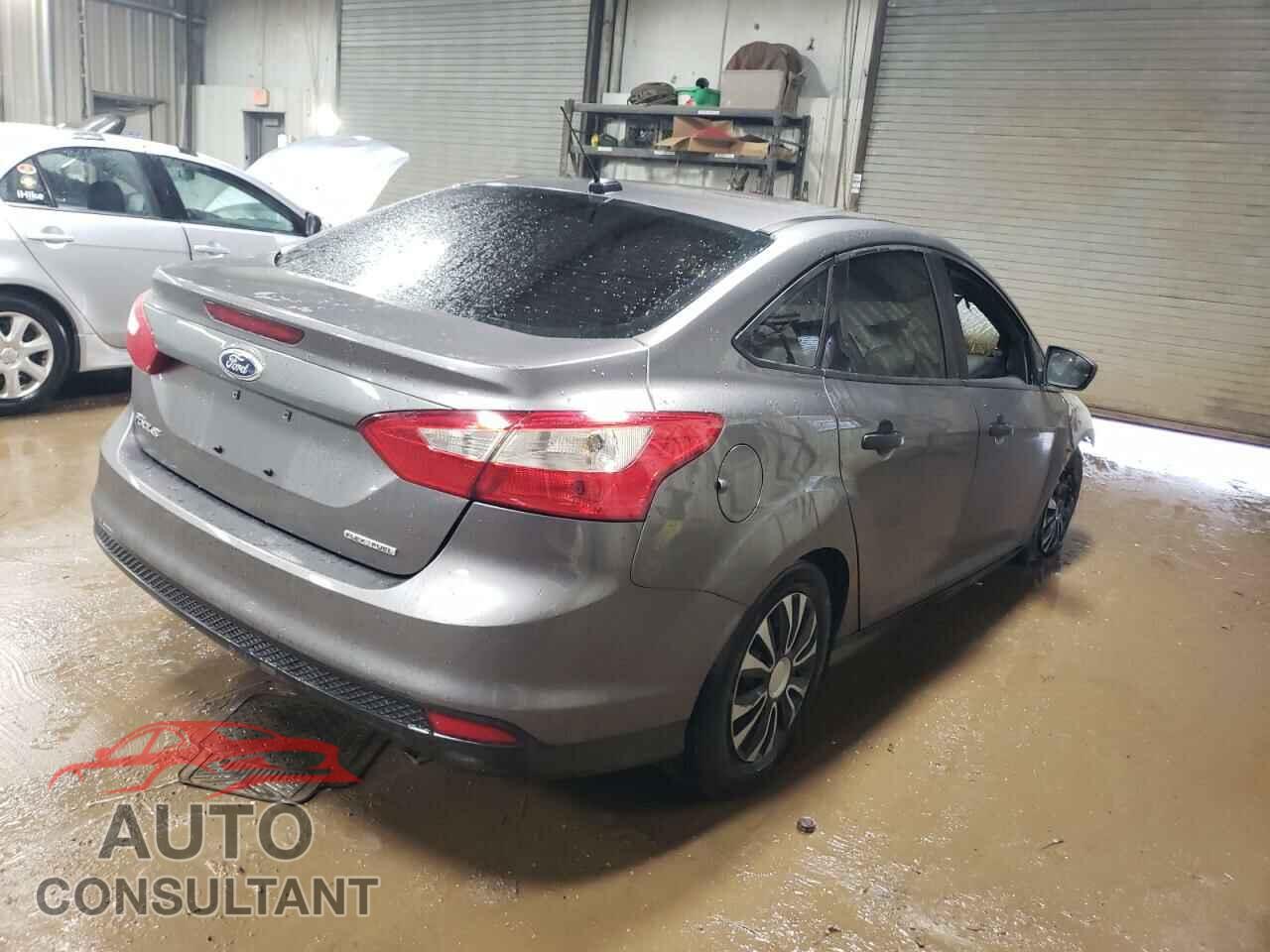 FORD FOCUS 2012 - 1FAHP3E25CL463125