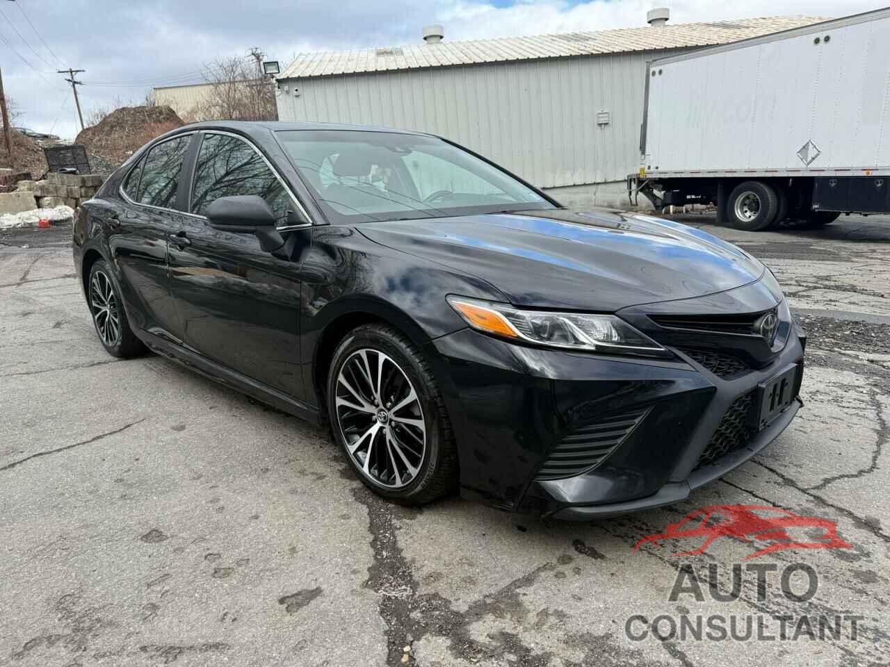 TOYOTA CAMRY 2019 - 4T1B11HK7KU163849