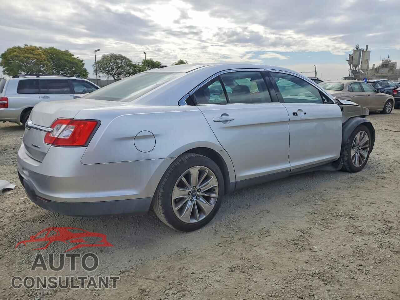 FORD TAURUS 2012 - 1FAHP2FW4CG143802