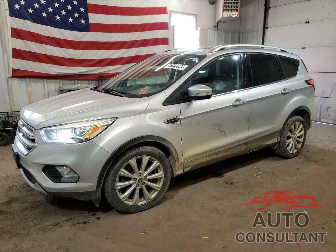 FORD ESCAPE 2017 - 1FMCU9J96HUC57425