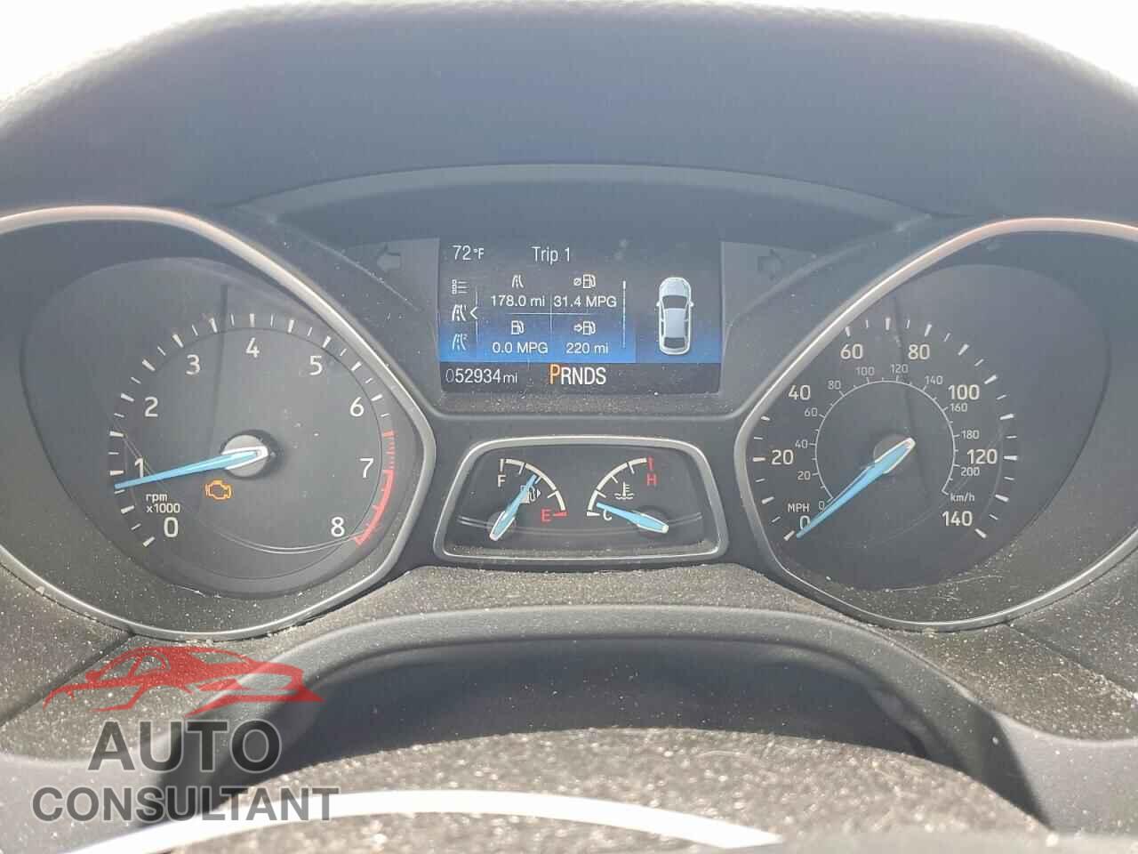 FORD FOCUS 2015 - 1FADP3J26FL232131