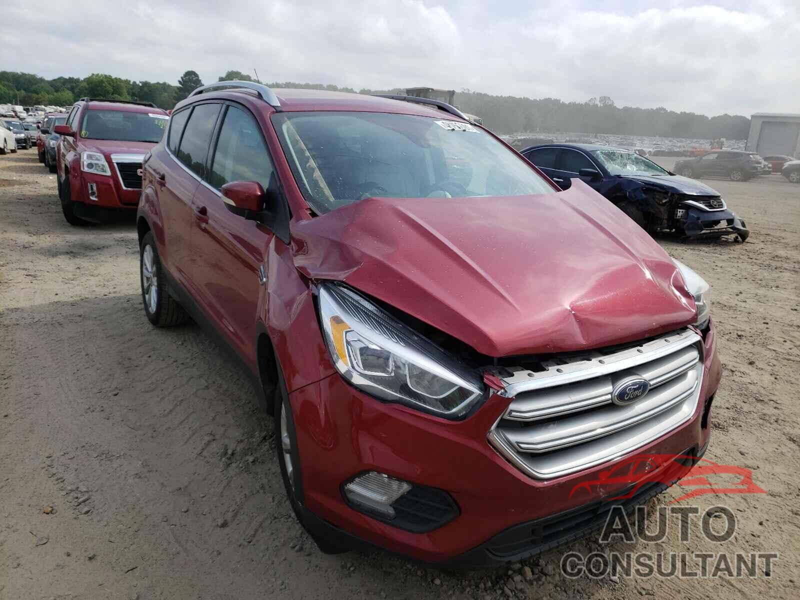 FORD ESCAPE 2017 - 1FMCU0J94HUC56205