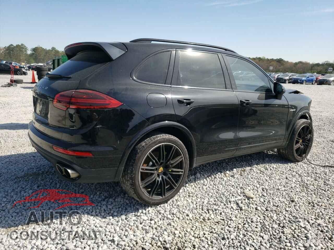 PORSCHE CAYENNE 2018 - WP1AE2A21JLA71739